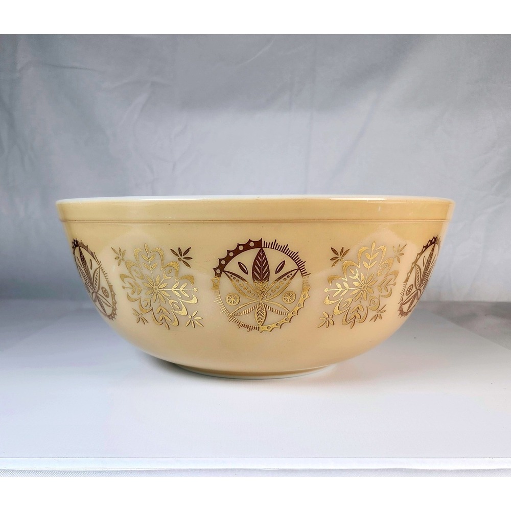 Vintage Pyrex 404 Promotional Gold Hex Signs Beige Gold Mixing Bowl 4 Quarts VTG